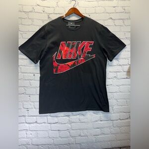 Men's Nike black short sleeved t shirt with Swoosh Spell graphic red roses, XL
